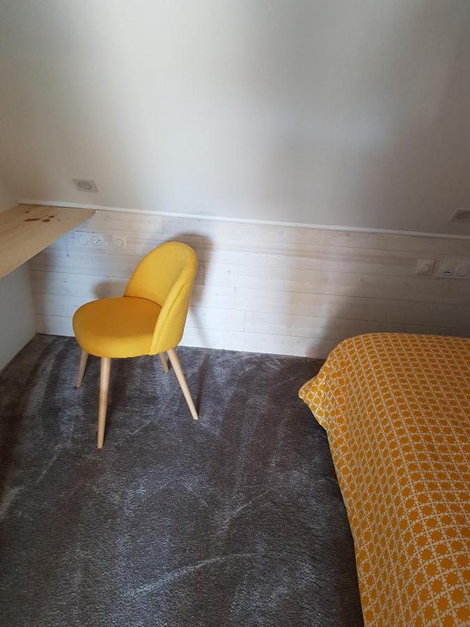 Apartment - Yellow Sun *